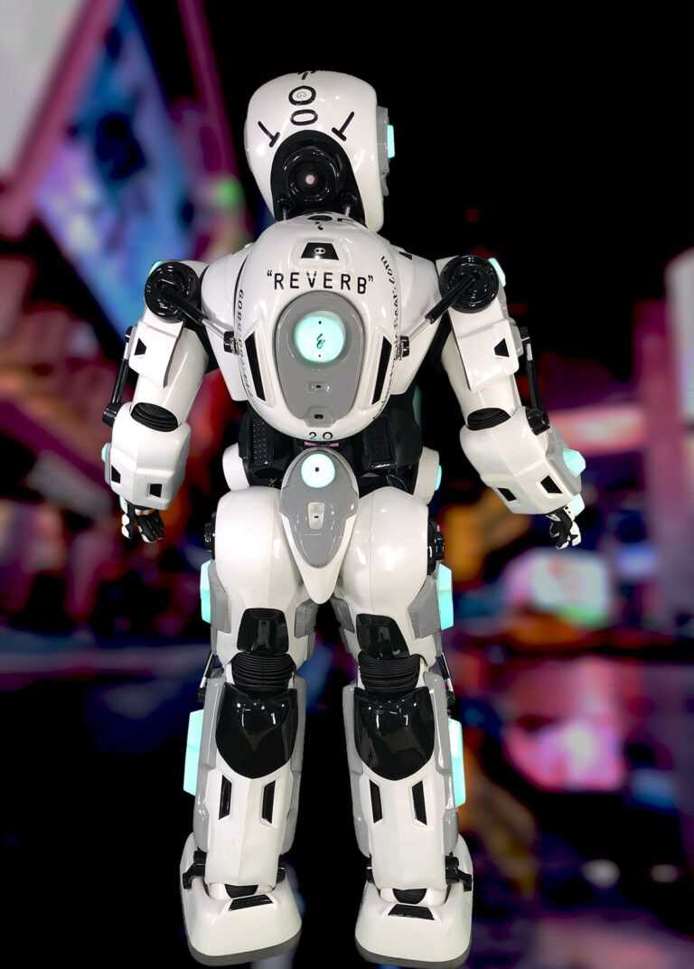 camera ready robot costume by animatronic bear studios